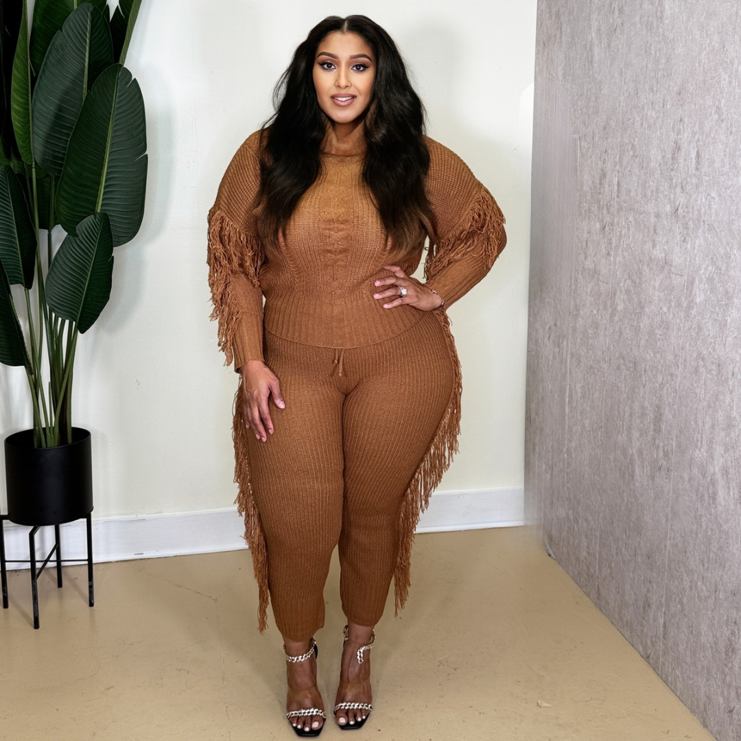 The “Fun Girl” Tassel Set